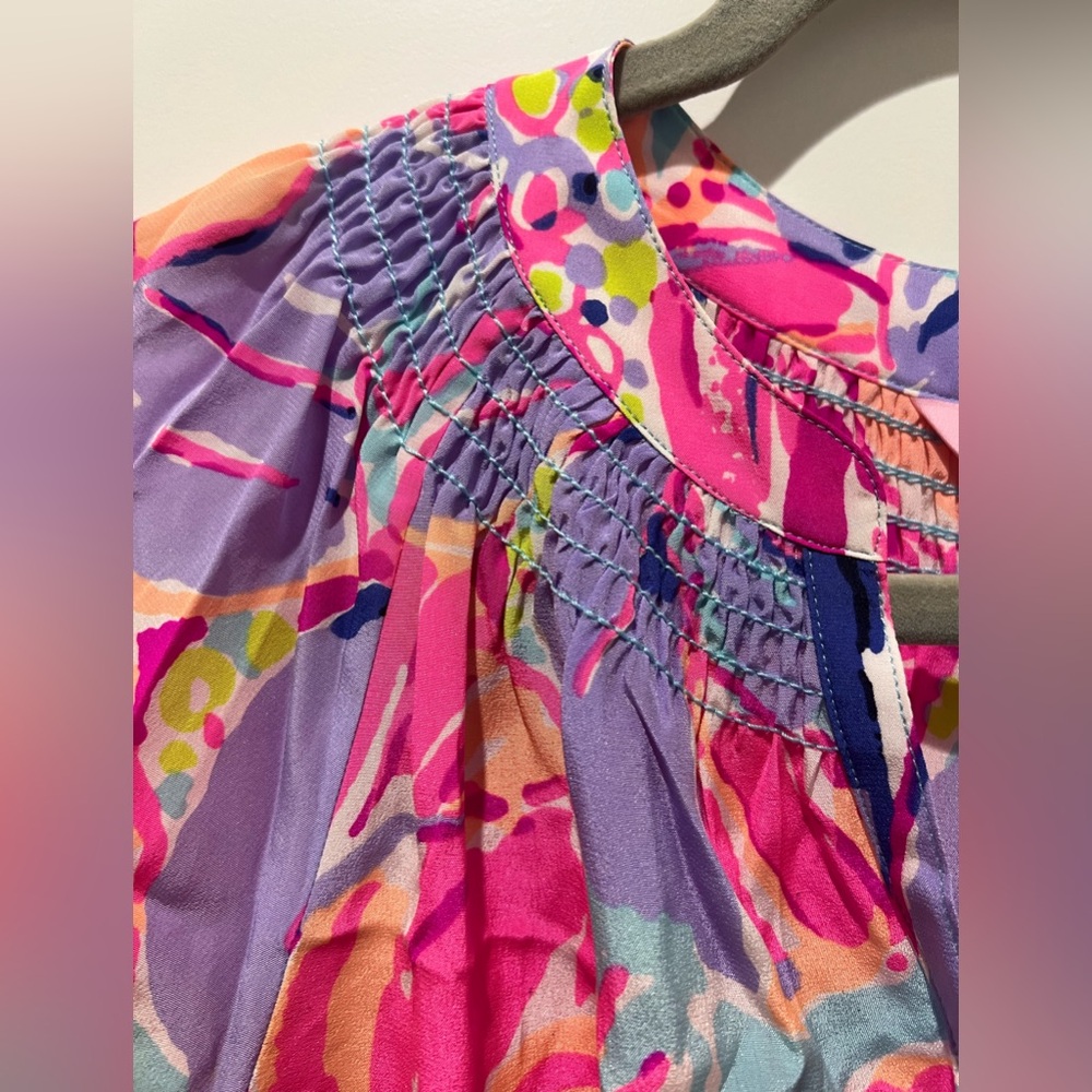 Lilly Pulitzer silk blouse, size M - Picture 4 of 6